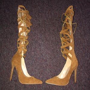 MISS LOLA Tie Up Heels - NEVER WORN!!